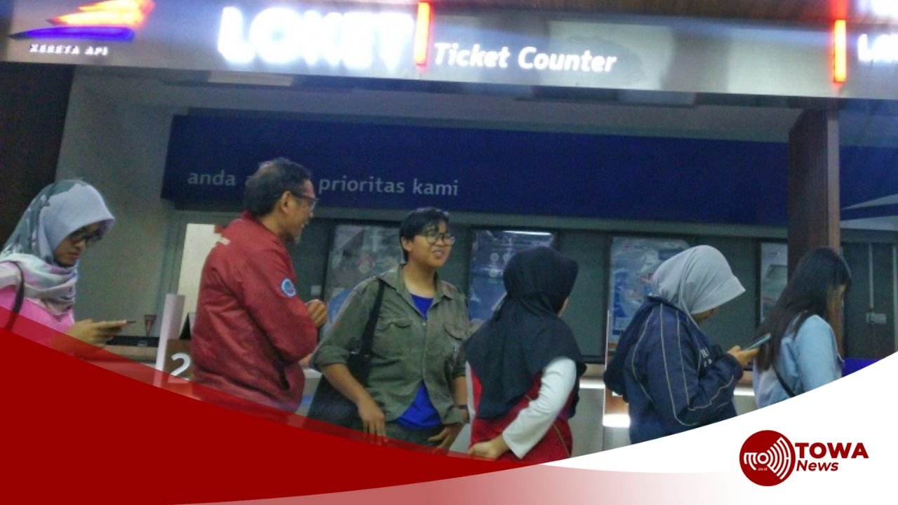 Sebanyak 1,7 juta tiket perjalanan kereta api untuk mudik Lebaran telah terjual.