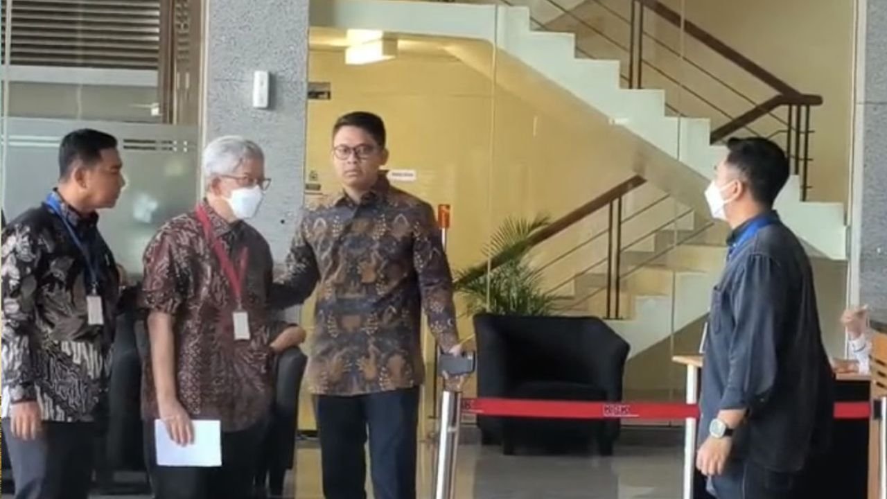 KPK Periksa Mantan Direktur Utama BJB dalam Kasus Korupsi Pengadaan Iklan