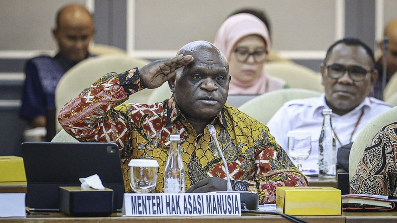 Menteri HAM Turunkan Tim Investigasi Perusakan Rumah Doa Kristen di Padang