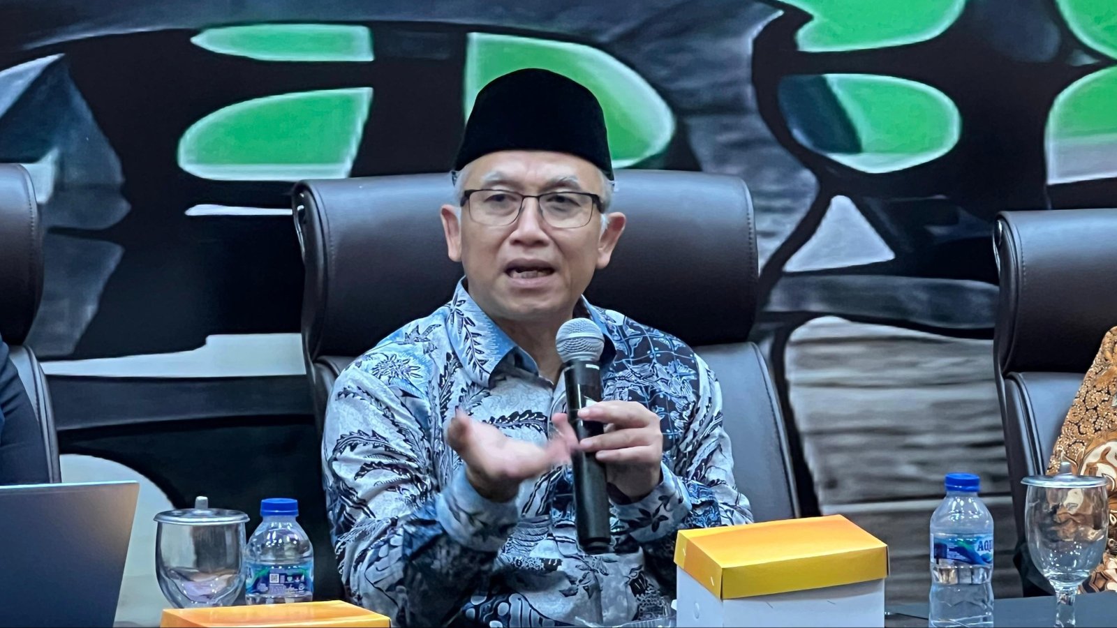 Kemendikdasmen Tanggapi Pernyataan Stella Christie tentang Program Makan Bergizi Gratis