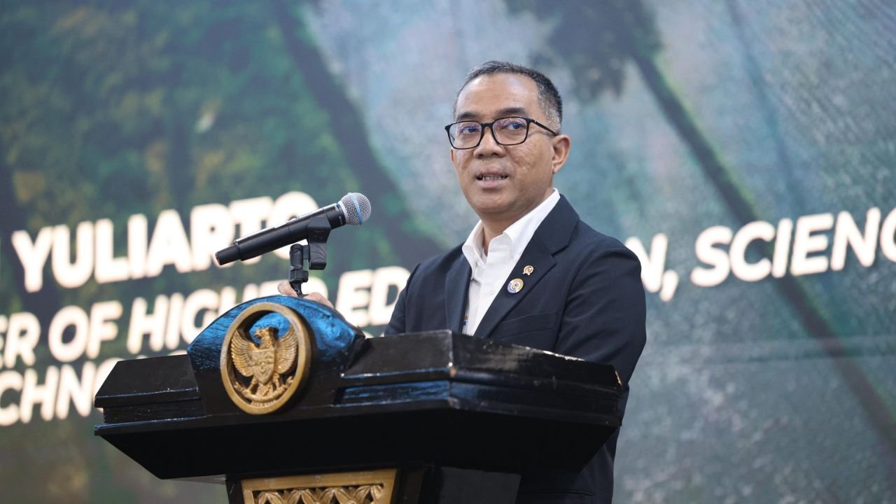 Mendiktisaintek Resmikan CDIO 2025 ARM di Batam, Dorong Pendidikan Vokasi Berdaya Saing Global