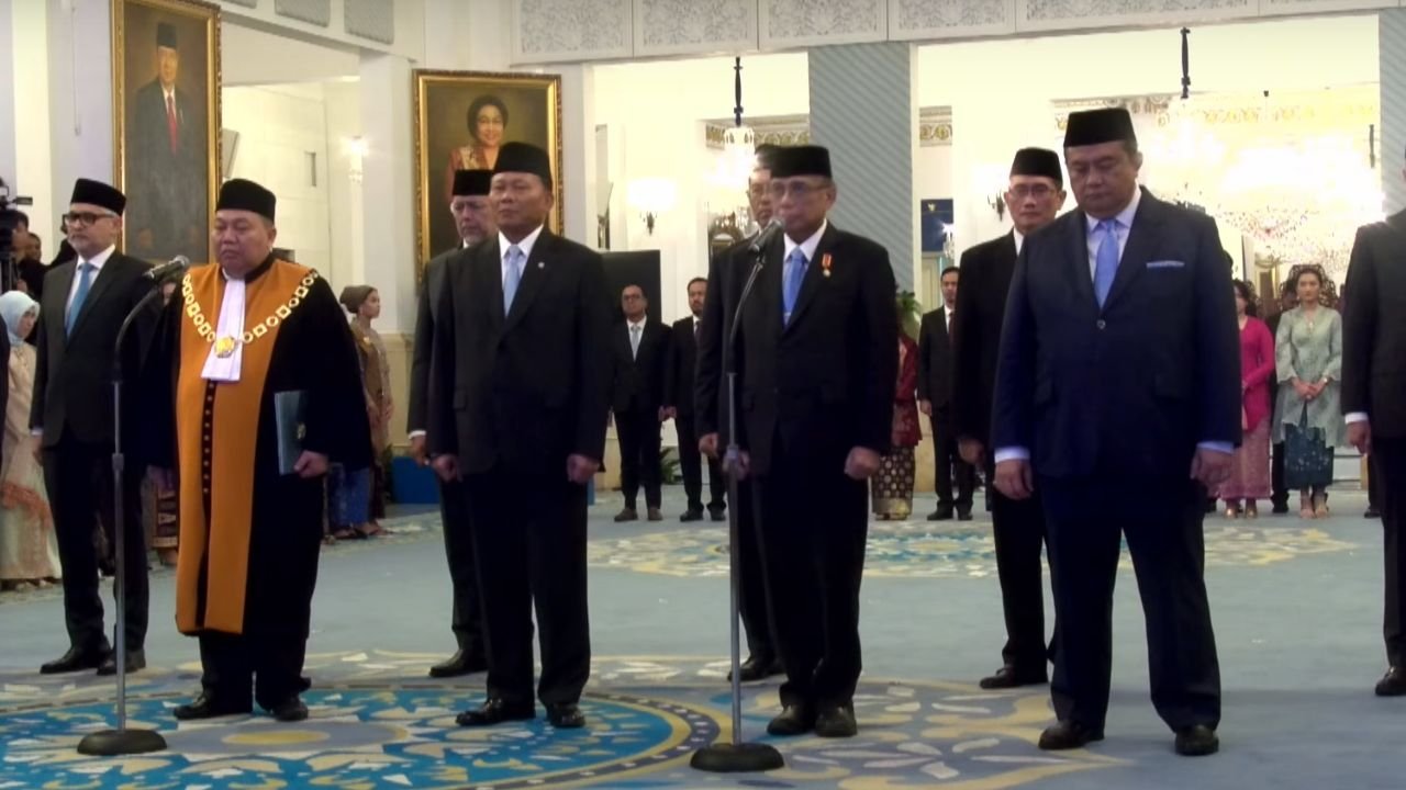 Prabowo Lantik Irjen Suyudi Ario Seto Sebagai Kepala BNN Baru